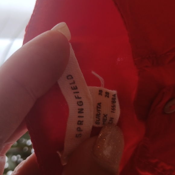 Top - Picture 2 of 4